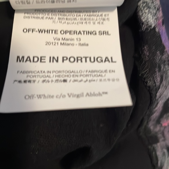 Authentic OFF-WHITE Galaxy Brushed T-shirt - Picture 8 of 9